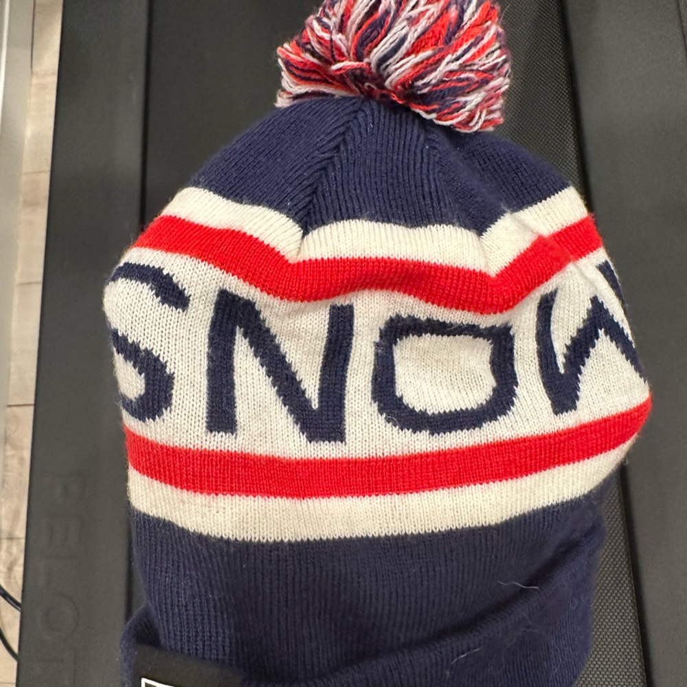 Mons Royale Knit Beanie with Pom